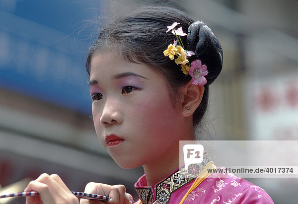 Chinese woman at Bun-festival  Hong Kong  China  Asia
