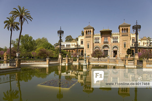 Parque Maria Luisa  Park  Museo de Arte y Costumbres  Völkerkundemuseum  Sevilla  Andalusien  Spanien  Europa