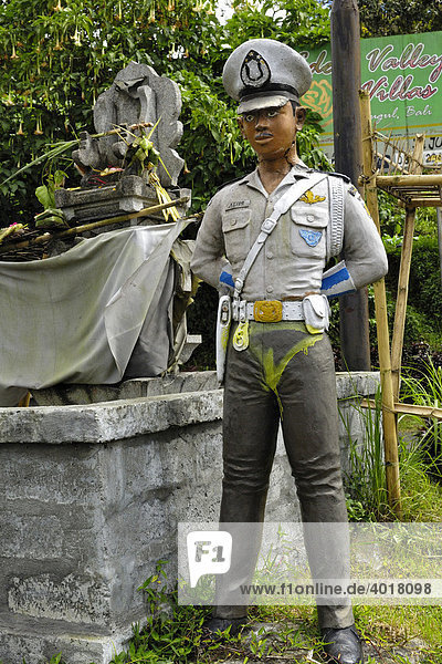 Policeman made of concrete near Bedugul  Bali  Indonesia