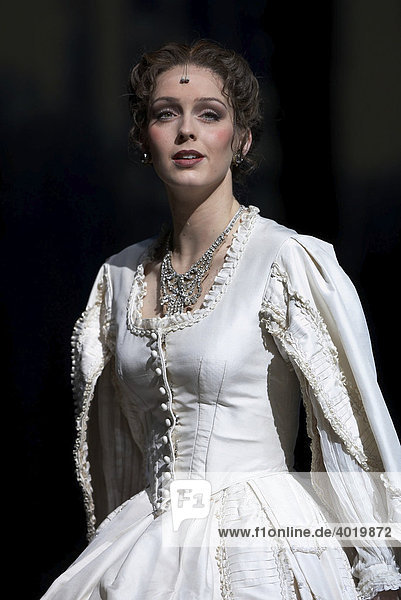 Darstellerin Annemieke van Dam als Elisabeth im Musical Elisabeth  Bild von der PremiËre im Theater 11 in Zürich  Schweiz