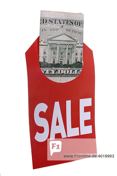 Geld  Schild mit Aufschrift Sale  Ausverkauf  konzeptionelles Bild das fallende Zinssätze  Billigkredite und Währungswert darstellt