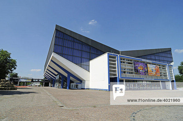 Eingang Grugapark  Grugahalle  Messehalle  Messegelände  Essen  Ruhrgebiet  Nordrhein-Westfalen  Deutschland  Europa