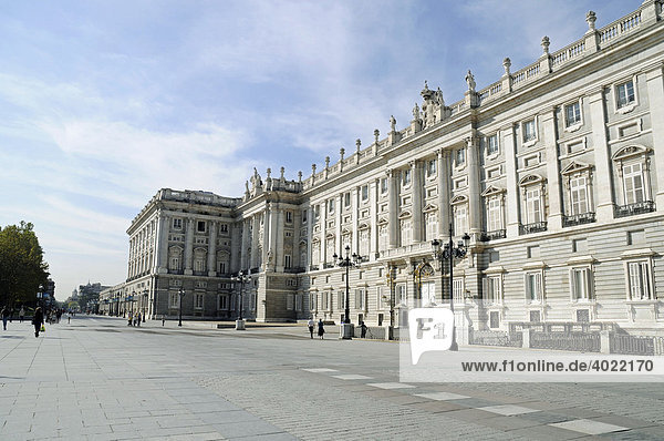 Palacio Real Königspalast Plaza de Oriente Madrid Spanien Europa