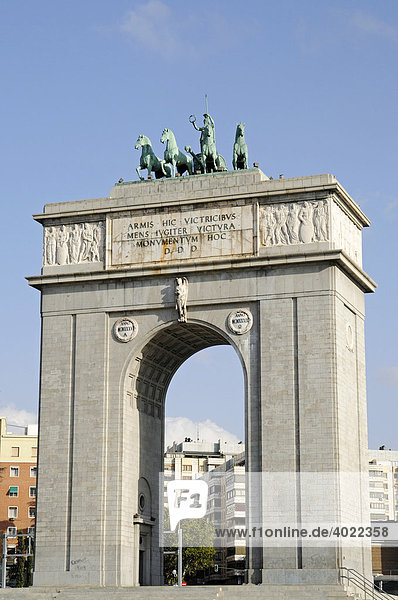 Arco de la Victoria  Triumphbogen  Moncloa  Madrid  Spanien  Europa