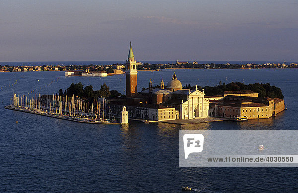 Insel und Kirche San Giorgio Maggiore  Venedig  Italien  Europa