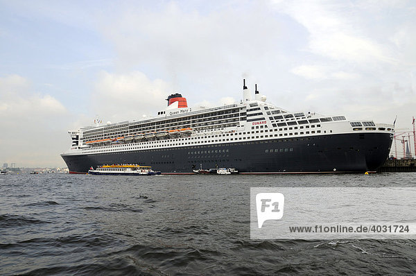Queen Mary 2 in Hamburg Harbour because of the Cruise Days festival  for inspection and collecting of passengers  Hanseatic City of Hamburg  Germany  Europe