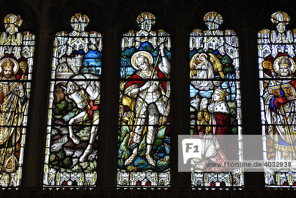 Kirchenfenster  Moses  Jesus  Apostel  St. Andrew's Cathedral  Gotik  Kathedrale  Wells  Mendip  Somerset  England  Großbritannien  Europa