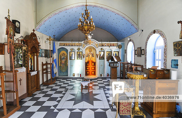 Innenansicht  griechische Kirche in Firopotamos auf Milos  Kykladen  Griechenland  Europa