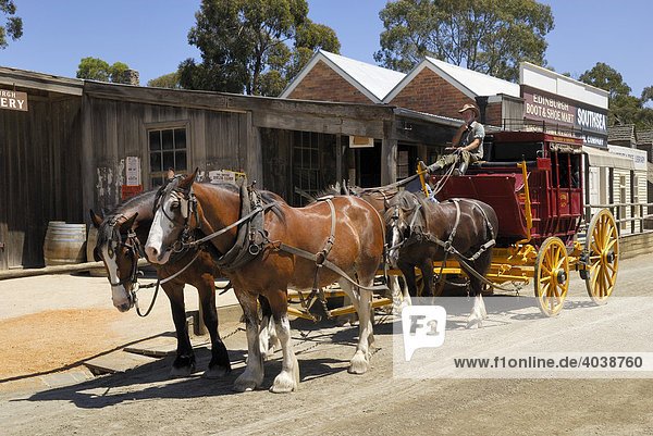Historische Kutsche  Vierspänner  in der Goldgräberstadt Ballarat  Museumsstadt  Victoria  Australien