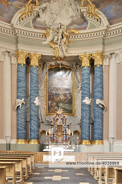 Blick auf den Altarbereich der Clemenskirche  Barock Kirche in Münster  Nordrhein-Westfalen  Deutschland  Europa