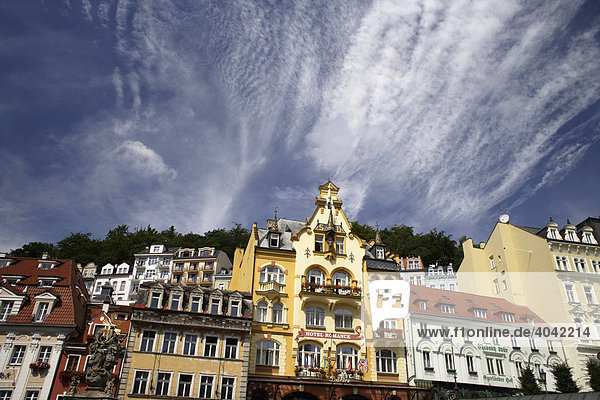 Historische Stadt Karlovy Vary  Karlsbad  Westböhmen  Tschechien  Europa