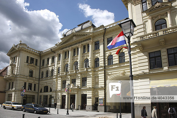 Gebäude der National Philharmonie in der Altstadt  Vilnius  Litauen  Baltikum  Nordosteuropa