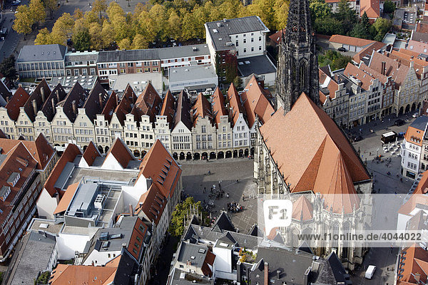 Lamberti Kirche am Prinzipalmarkt  Innenstadt von Münster  Nordrhein-Westfalen  Deutschland  Europa