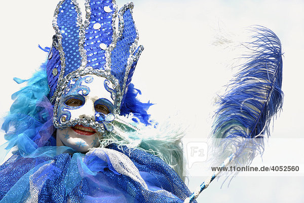 Street performer dressed up with costume and mask on the Kiel Week 2008  Kiel  Schleswig-Holstein  Germany  Europe