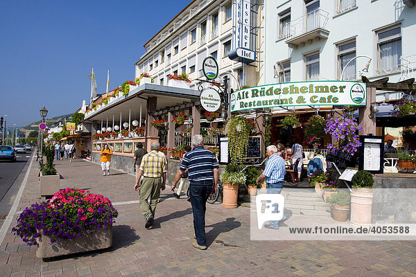 Hotel Deutscher Hof und Restaurant Alt Rüdesheimer  Touristenattraktion  Rüdesheim  Rheingau  Hessen  Deutschland  Europa