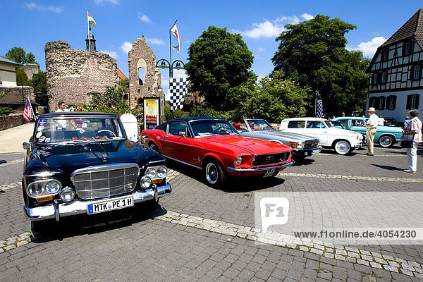 Studebaker Lark Luxury 1962 Ford Mustang  Mercedes Benz Roadster  Plymouth Savoy Dreieich  Hessen  Deutschland  Europa