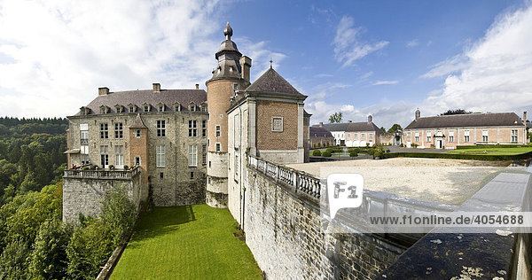 Château de Modave  Panorama  Modave  Provinz Lüttich  Belgien  Europa