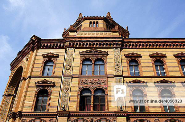 Fassade vom alten Postfuhramt  Detail  Berlin  Deutschland  Europa