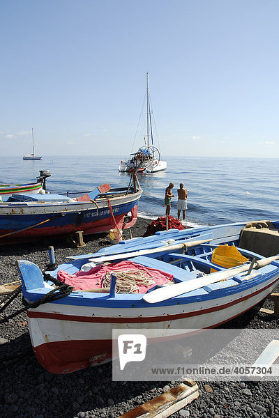 Colourful fishing boats on a black sandy beach on Stromboli Island  Stromboli volcano  Aeolian or Lipari Islands  Tyrrhenian Sea  Sicily  South Italy  Italy  Europe