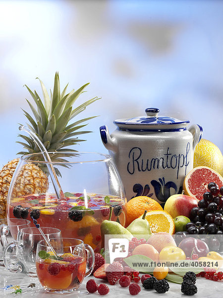 Rumtopf and mixed fruit punch