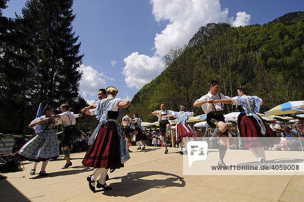 Bavarian folklore  folk dance  Ruhpolding  Chiemgau  Bavaria  Germany  Europe