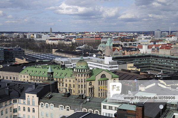 Panoramblick vom Hotel Tornin  Blick auf den Hauptbahnhof  Helsinki  Finnland  Europa