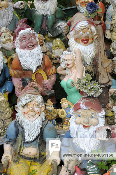 Garden gnomes ceramic figurines