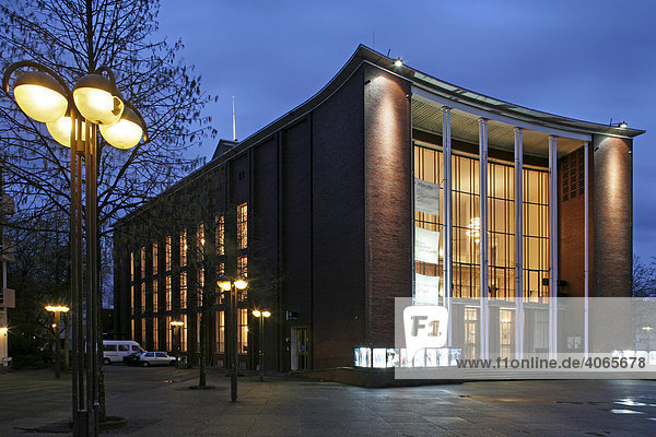 Schauspielhaus  Bochum  Ruhrgebiet  Nordrhein-Westfalen  Deutschland  Europa
