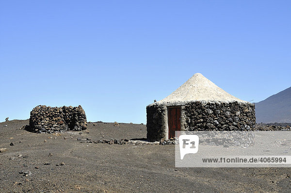 Traditional hut  Cha das Caldeiras  Pico de Fogo Volcano  Fogo Island  Cape Verde Islands  Africa
