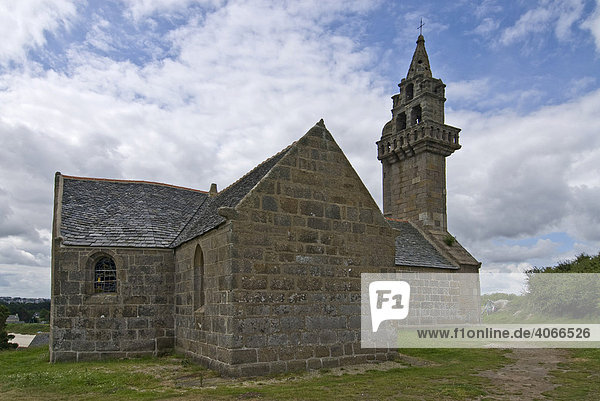 Kapelle auf der Ile Callot historisches Monument Bretagne Frankreich Europa