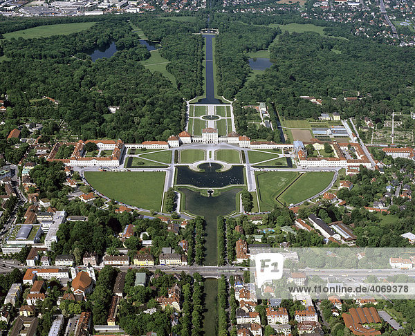 München Schloss Nymphenburg  Parkanlage  Oberbayern  Bayern  Deutschland  Europa  Luftbild