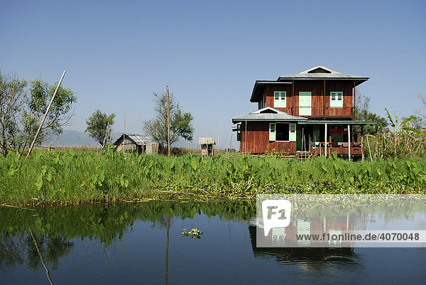 Burmesisches Haus  Inlesee  Myanmar  Südostasien