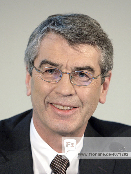 Fritz Oesterle  chief executive of the Celesio AG  during the press conference on financial statements on March 12th 2008 in Stuttgart  Baden-Wuerttemberg  Germany  Europe