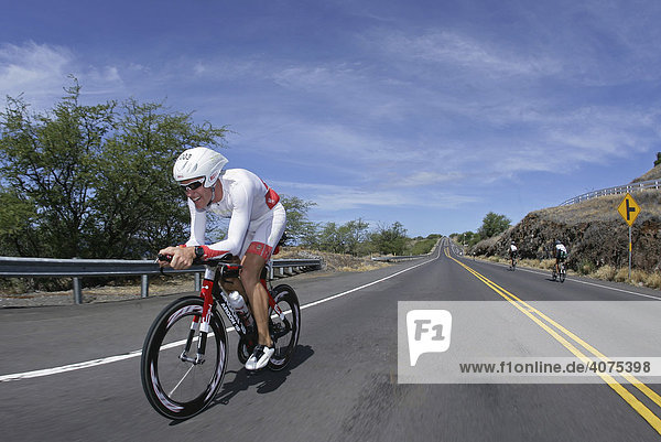 Torbjorn Sindballe  Dänemark  auf der Radstrecke der Ironman-Triathlon-Weltmeisterschaft  11.10.2008  Kailua-Kona  Hawaii  USA