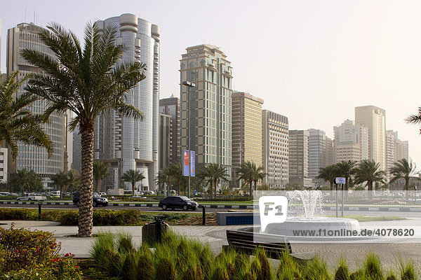 Hochhäuser  Dubai  Vereinigte Arabische Emirate  Naher Osten