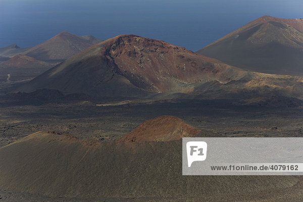 Vulkane  Feuerberge des Timanfaya Nationalpark  Lanzarote  Kanarische Inseln  Spanien  Europa