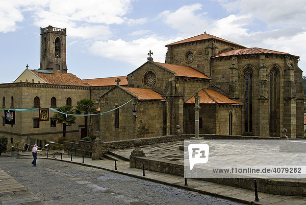 Kirche Igrexa de Santiago  Betanzos  Spanien  Europa