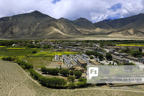 Ort und Kloster Samye bei Lhasa  Tibet