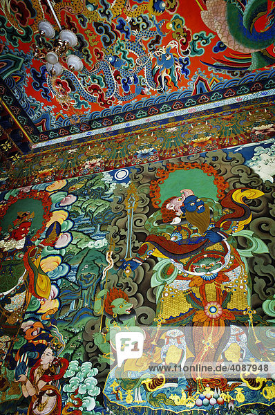 Decken und Wandmalerei  Jamkhang Chenmo Kloster  Tashilhunpo  Tibet  Asien