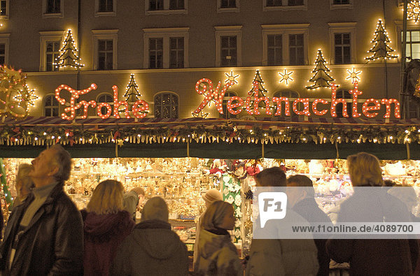 Christkindlmarkt Augsburg wünscht Frohe Weihnachten Deutschland