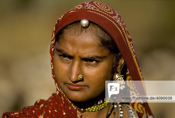 Marwa Nomadin  Portrait  Rajasthan  Indien