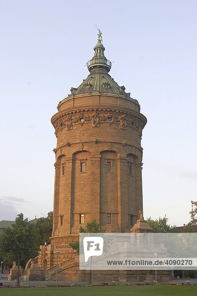 08.06.2005  Mannheim  DEU  Wasserturm  Wahrzeichen von Mannheim