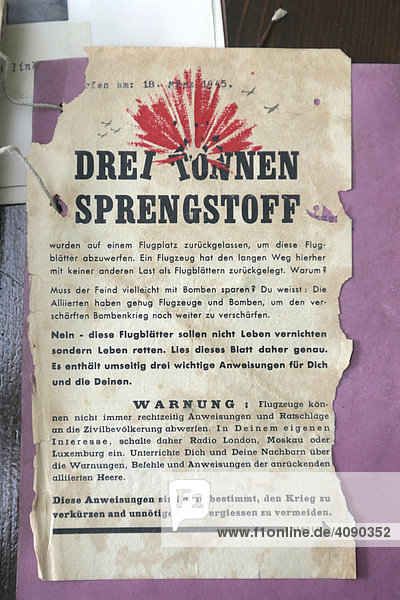 Mannheim  DEU  17.03.2005  Flugblatt der Alliierten abgeworfen am Ende des 2. Weltkrieges
