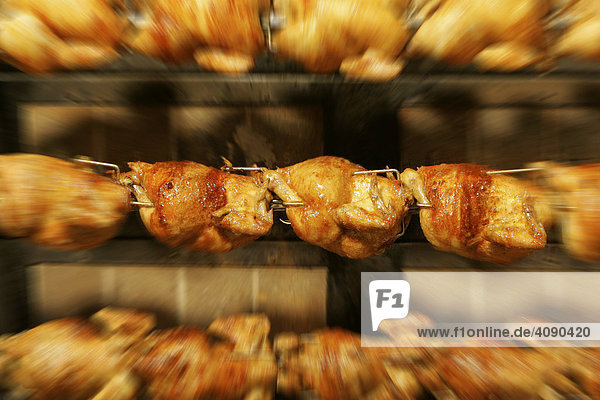 DEU  Bundesrepublik Deutschland  Gegrillte Haenchen - Mathaisemarkt Schriesheim