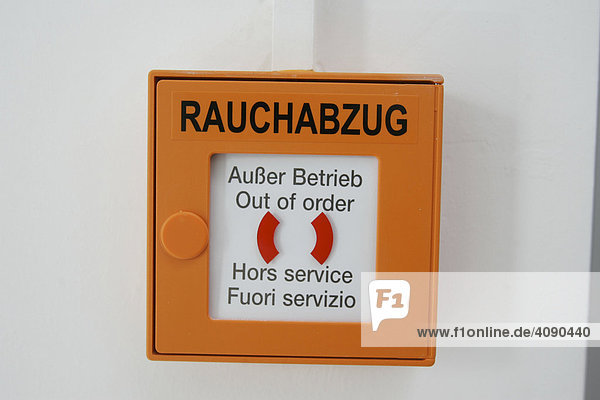 DEU  Bundesrepublik Deutschland  Rauchabzugmelder Außer Betrieb  Feuerschutz wird nicht mehr Ernst genommen