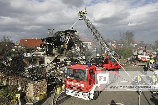 Gas Explosion  Einfamilienhaus  12.03.2008  Bürstadt  Hessen  Deutschland  Europa