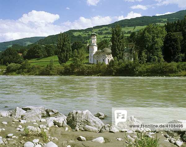 Karlskirche  Volders  Tirol  Österreich  Europa