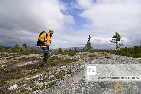 Wanderer  Fjell  Jotunheimen Nationalpark  Norwegen  Skandinavien  Europa Zuhause von