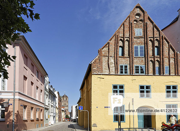 Moenchstrasse (Monk Street)  Stralsund  Mecklenburg-Western Pomerania  Germany  Europe