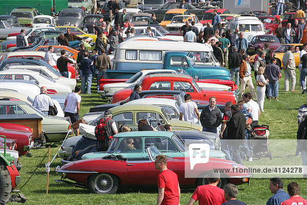 Autoteilemarkt und Oldtimer Treffen Mühldorf am Inn Oberbayern Bayern Deuteschland